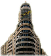 R&oacute;tulo de Schweppes en la Gran V&iacute;a madrile&ntilde;a