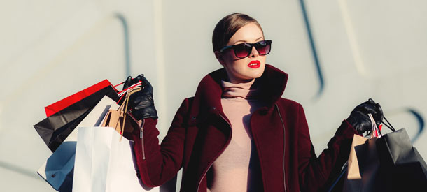 Con los siguientes Phrasal Verbs en inglés relacionados con compras te apañarás en las rebajas