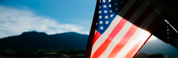 No hay que decidir entre el inglés británico o americano porque todos son relevantes