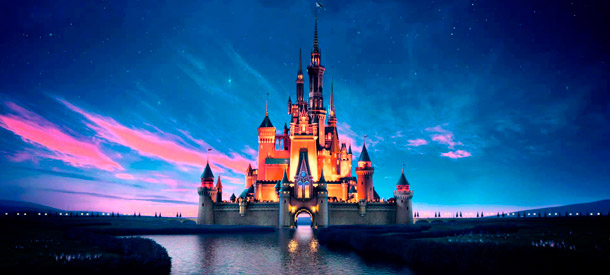 Becas para trabajar en Disney en el verano como estudiante de prácticas