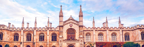 Dentro de las mejores ciudades del mundo para aprender inglés tenemos a Cambridge