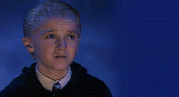 También están dentro de los errores más comunes del inglés escrito los signos de puntuación