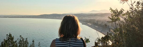 Dentro de las ciudades para aprender francés está Niza