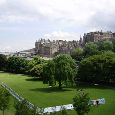 Para trabajar en Escocia es necesario saber inglés